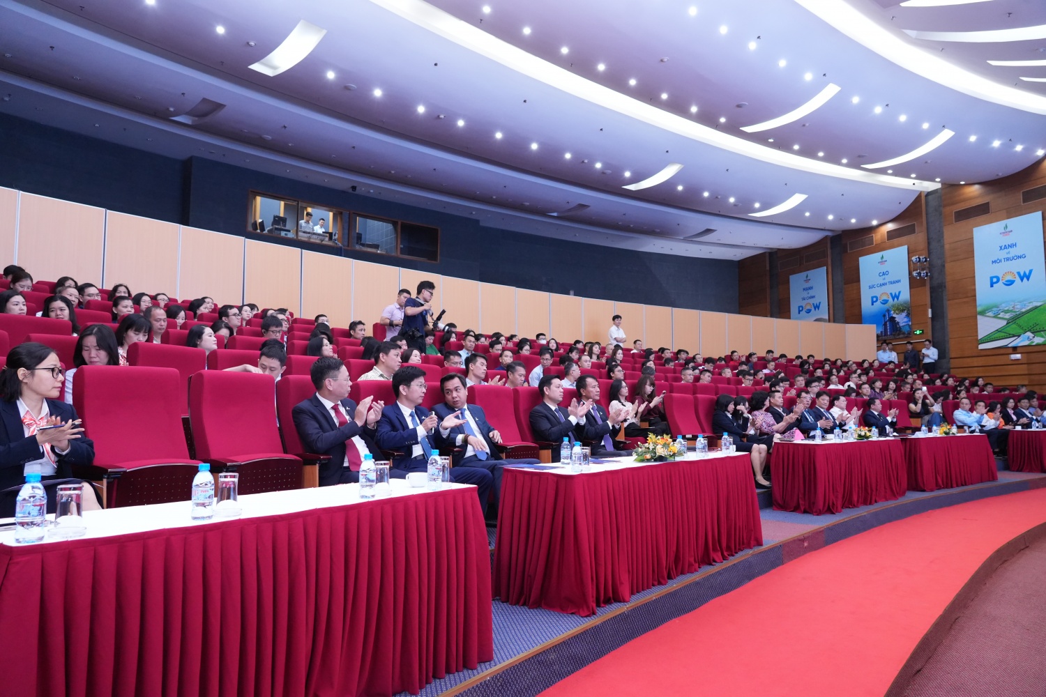 Quang cảnh Đại hội Quang cảnh Đại hội