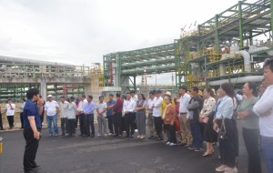 TP HCM: 100 cư dân xã Long Sơn tham quan Tổ hợp hóa dầu hơn 5 tỷ USD