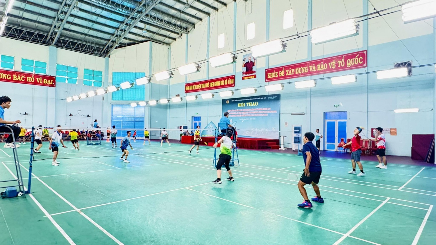 Hội thao PVFCCo – Phú Mỹ lần thứ 17: Lan tỏa tinh thần đoàn kết, bứt phá vì mục tiêu chung Hội thao PVFCCo – Phú Mỹ lần thứ 17: Lan tỏa tinh thần đoàn kết, bứt phá vì mục tiêu chung