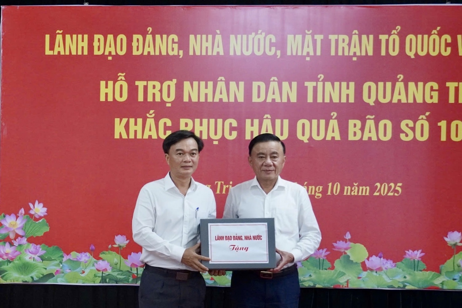 Petrovietnam hỗ trợ 21 tỷ đồng đến các tỉnh chịu thiệt hại nặng do cơn bão số 10