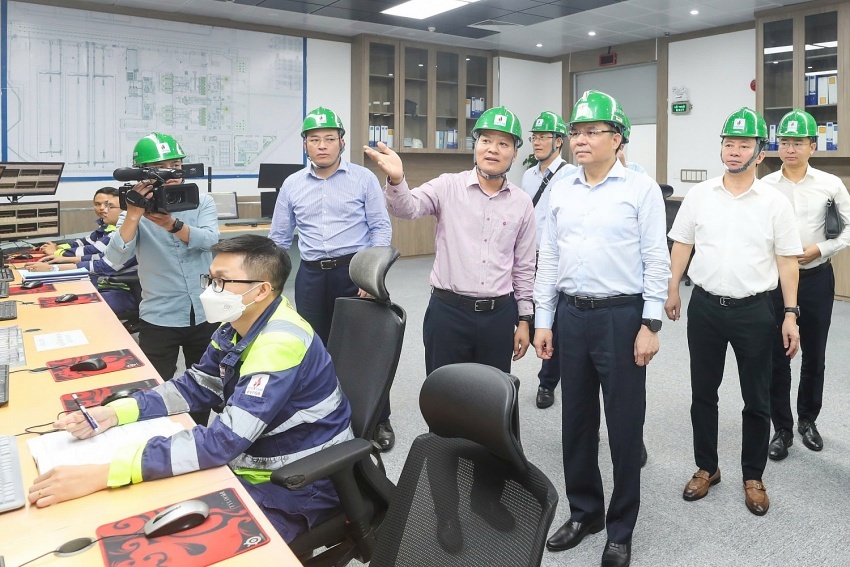 Tiếp lửa tự hào, phấn đấu hoàn thành xuất sắc nhiệm vụ SXKD cả năm 2025