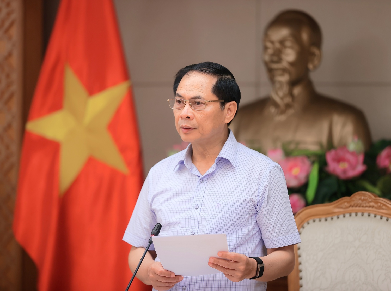 Phó Thủ tướng yêu cầu xử lý, giải quyết khó khăn, vướng mắc các dự án trọng điểm ngành năng lượng