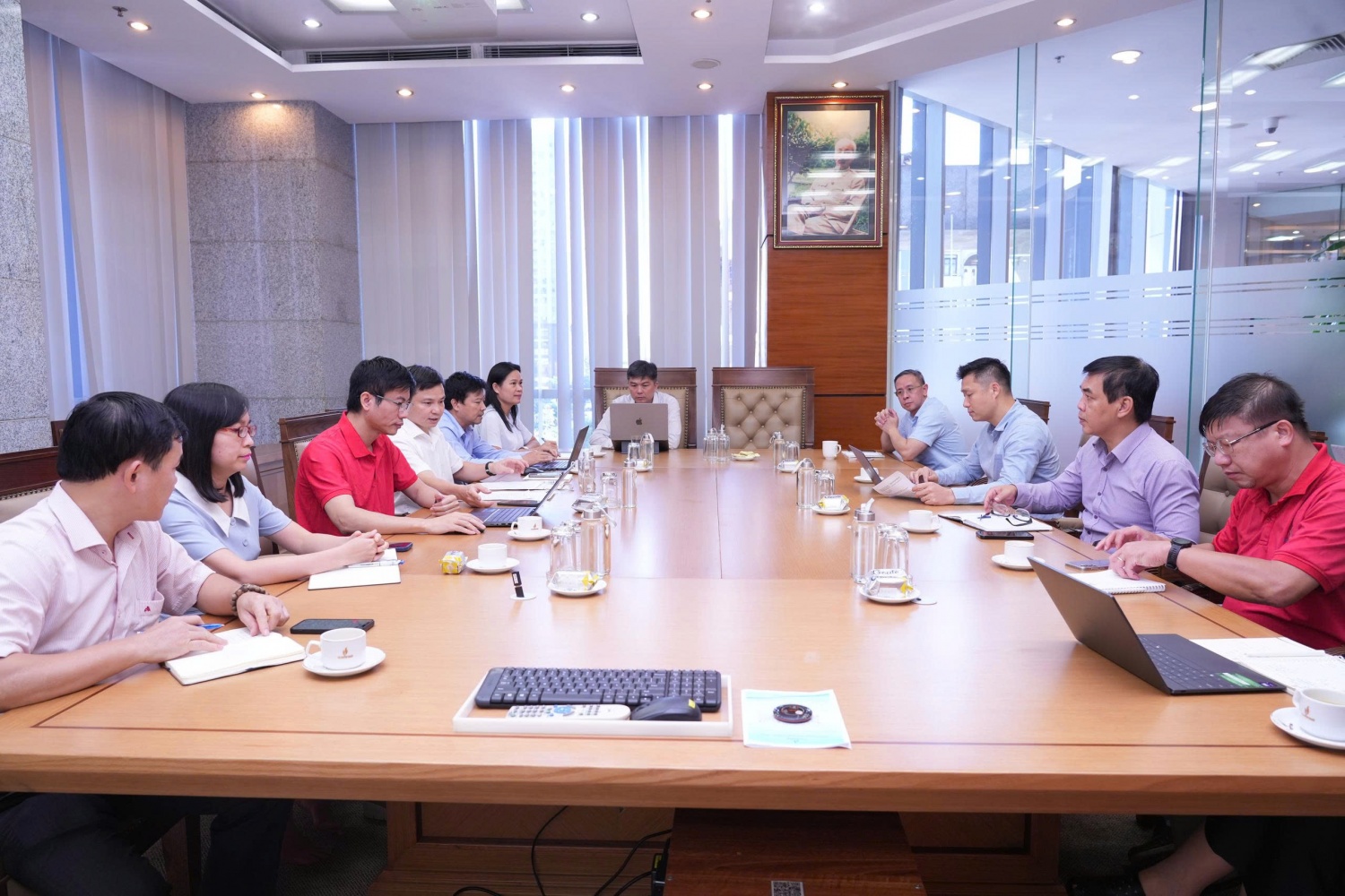 [Chùm ảnh] Đảng bộ BMQL&ĐH Petrovietnam quán triệt tinh thần “Nói ít, nghĩ nhiều, làm nhiều, tốc độ nhanh, hiệu quả cao”