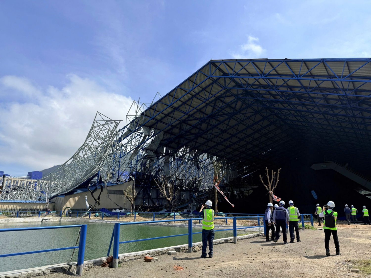 Chuyện doanh nghiệp bảo hiểm ứng phó bão lớn: Kinh nghiệm tốc độ và giải pháp hợp lý là chìa khóa Chuyện doanh nghiệp bảo hiểm ứng phó bão lớn: Kinh nghiệm tốc độ và giải pháp hợp lý là chìa khóa