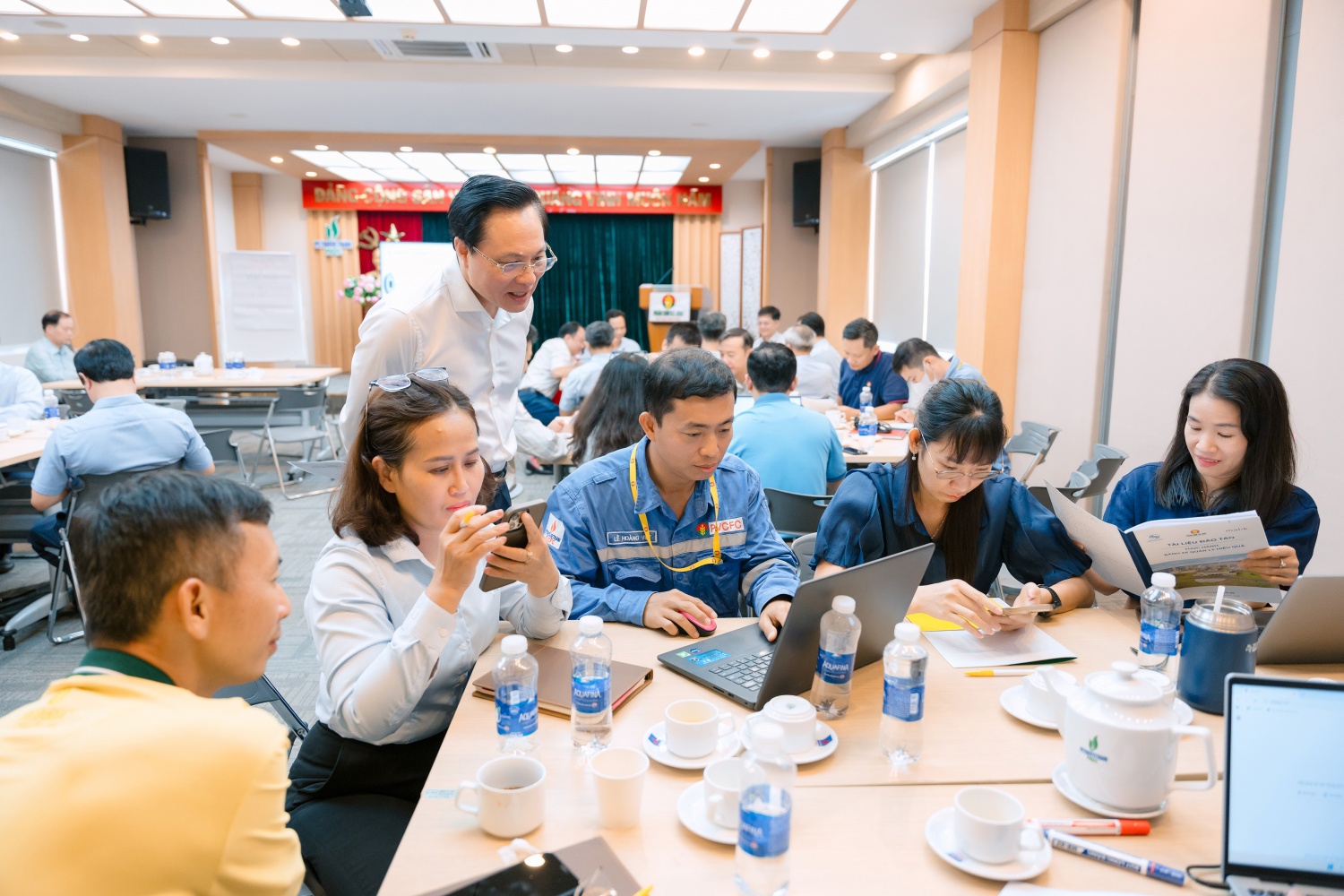 Ứng dụng Coaching dành cho nhà quản lý và lãnh đạo trong thời đại công nghệ AI