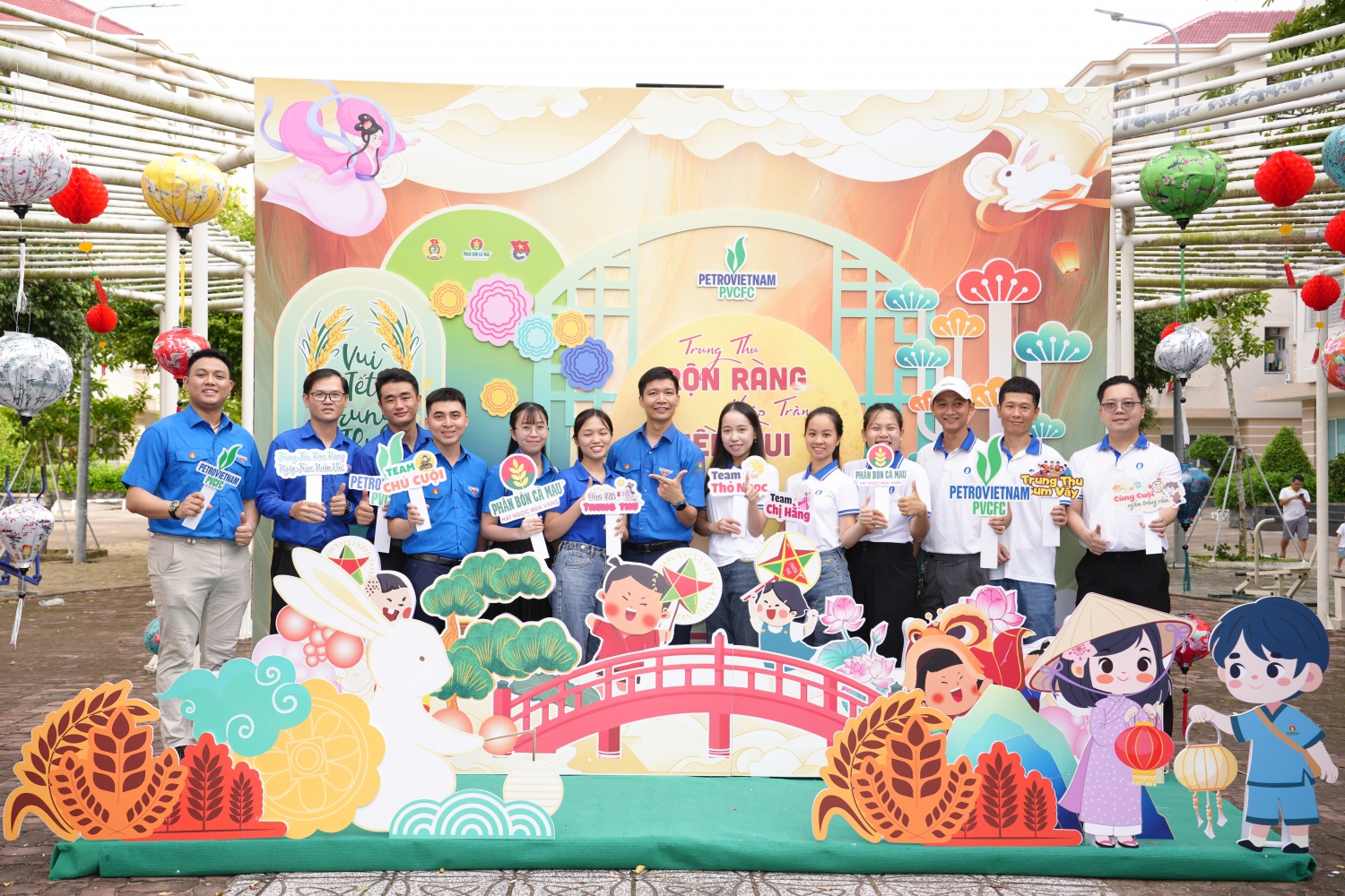 Công đoàn và Đoàn Thanh niên PVCFC tổ chức Tết Trung thu 2025 rộn ràng, ngập tràn niềm vui cho con em CBCNV Công đoàn và Đoàn Thanh niên PVCFC tổ chức Tết Trung thu 2025 rộn ràng, ngập tràn niềm vui cho con em CBCNV