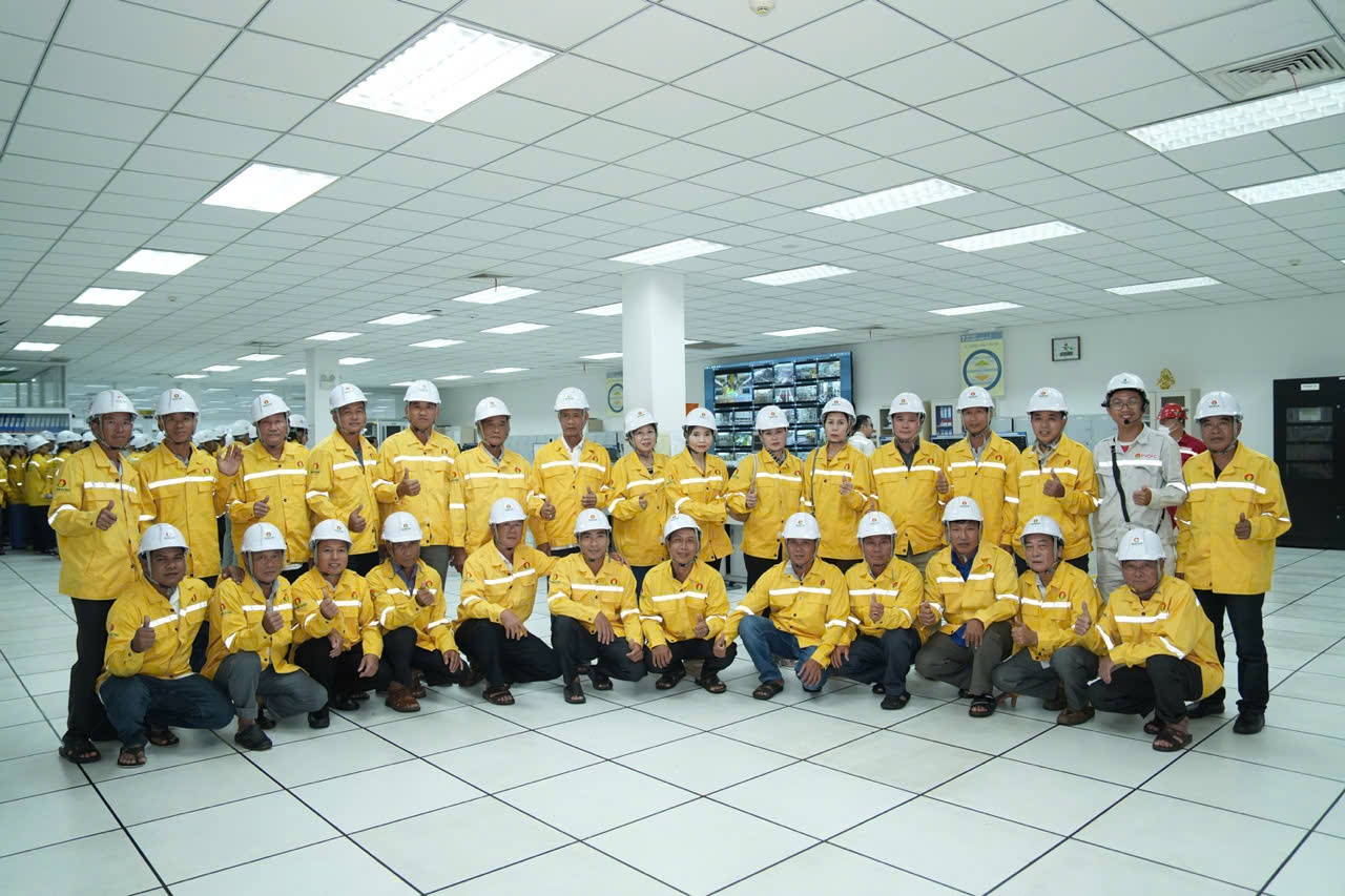 PVCFC chủ động “bắt nhịp” vụ Đông Xuân 2025: Chung niềm tin cùng nhà nông, vươn mình phát triển PVCFC chủ động “bắt nhịp” vụ Đông Xuân 2025: Chung niềm tin cùng nhà nông, vươn mình phát triển