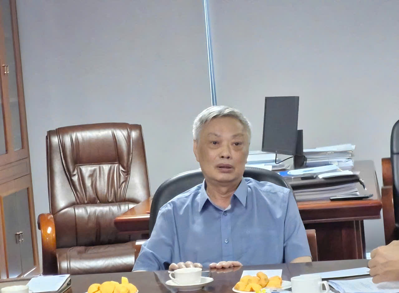 Chi bộ Cơ quan Hội Dầu khí Việt Nam tổ chức sinh hoạt định kỳ tháng 10 Chi bộ Cơ quan Hội Dầu khí Việt Nam tổ chức sinh hoạt định kỳ tháng 10