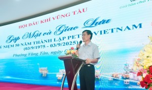 Tiếp lửa truyền thống - Vững bước tương lai