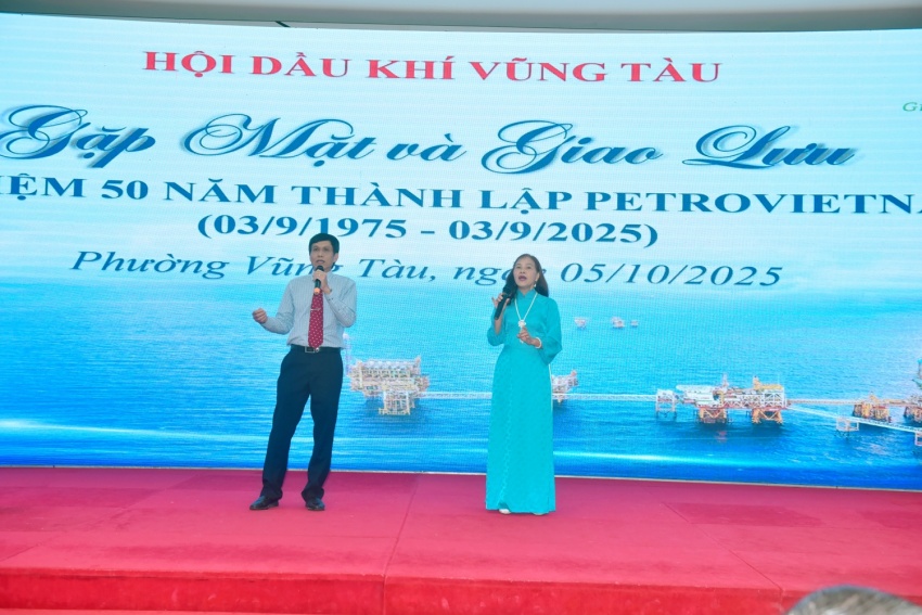 Tiếp lửa truyền thống - Vững bước tương lai