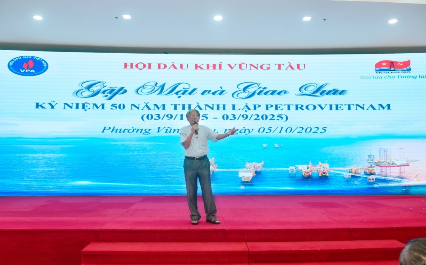 Tiếp lửa truyền thống - Vững bước tương lai