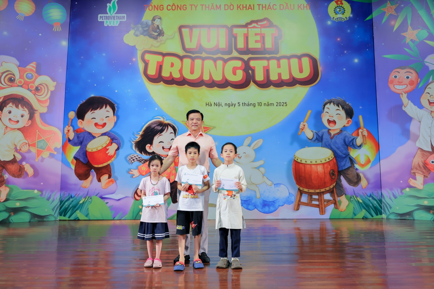 PVEP tổ chức đêm hội Vui Tết Trung thu ấm áp dành cho con em CBNV