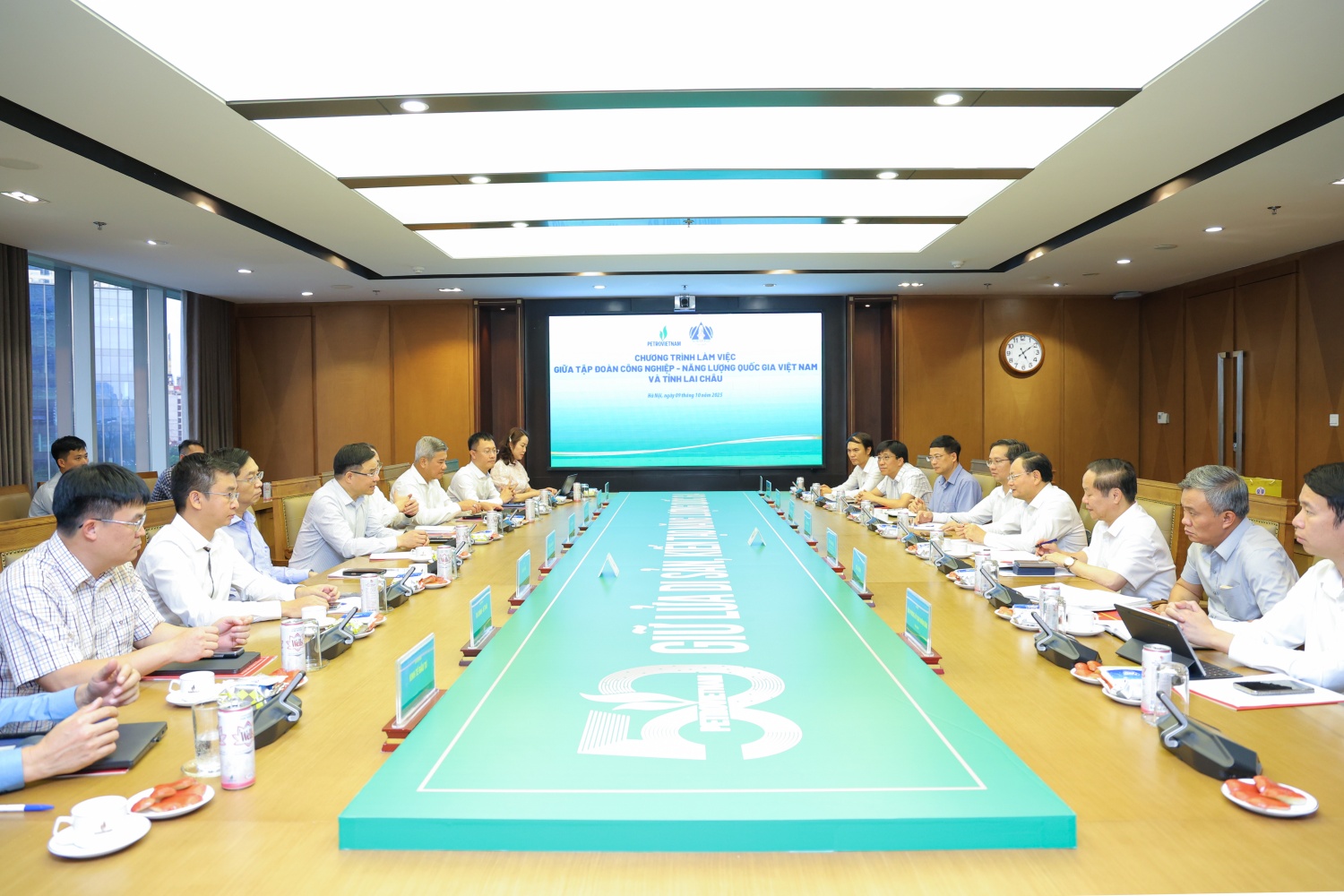 Petrovietnam tăng cường hỗ trợ tỉnh Lai Châu phát triển kinh tế - xã hội