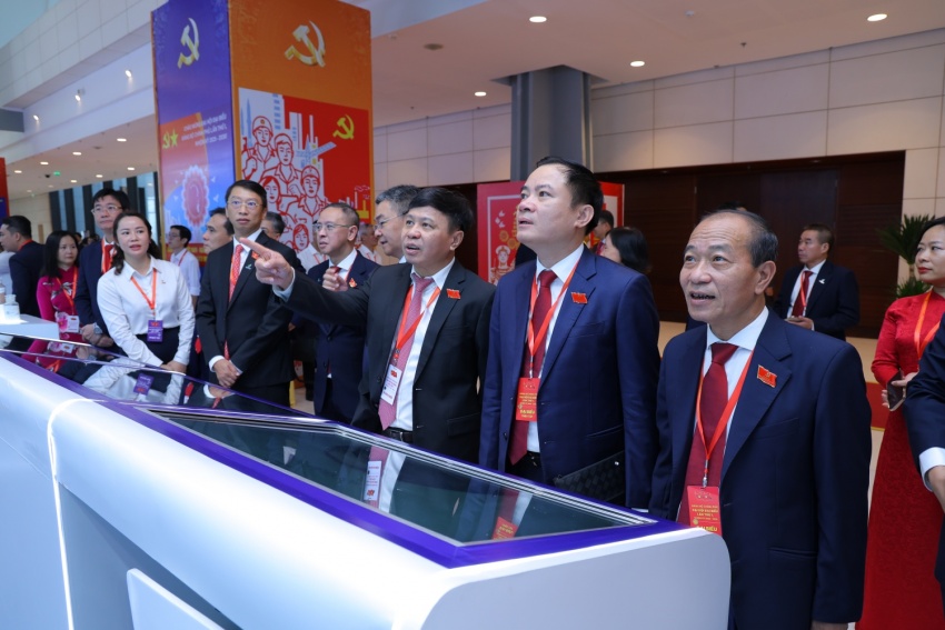 Đại hội Đảng bộ Chính phủ lần thứ I: Đoàn kết, kỷ cương - Dân chủ, đổi mới - Đột phá, phát triển - Gần dân, vì dân. Đại hội Đảng bộ Chính phủ lần thứ I: