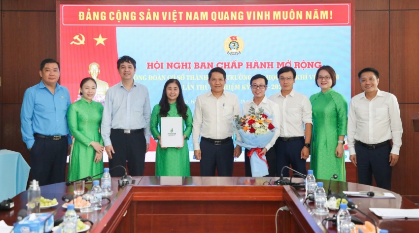 Hội nghị BCH Công đoàn mở rộng PVU nhiệm kỳ 2025-2030 Công đoàn CSTV PVU tổ chức thành công Hội nghị BCH mở rộng, nhiệm kỳ 2025-2030