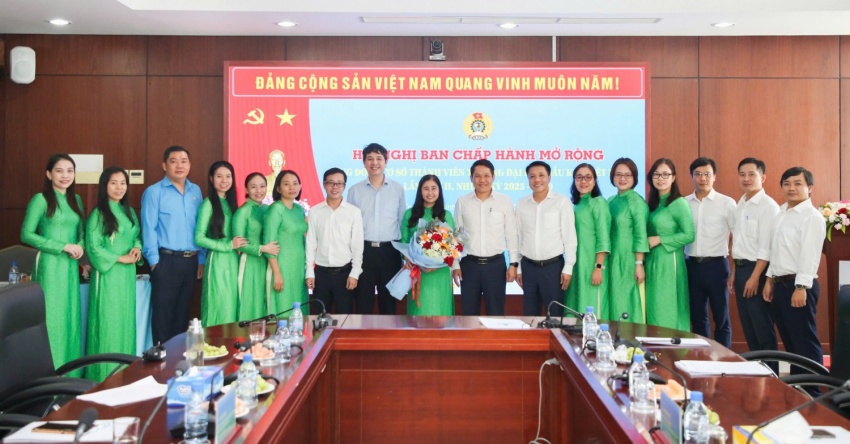 Hội nghị BCH Công đoàn mở rộng PVU nhiệm kỳ 2025-2030 Công đoàn CSTV PVU tổ chức thành công Hội nghị BCH mở rộng, nhiệm kỳ 2025-2030