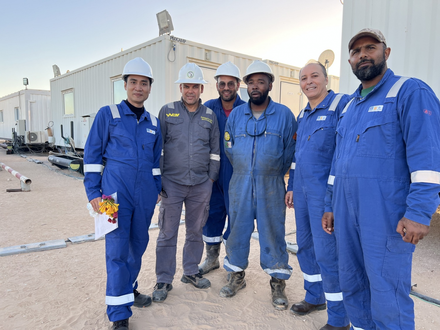 Chuyện về một người kỹ sư Việt ở giếng dầu Algeria