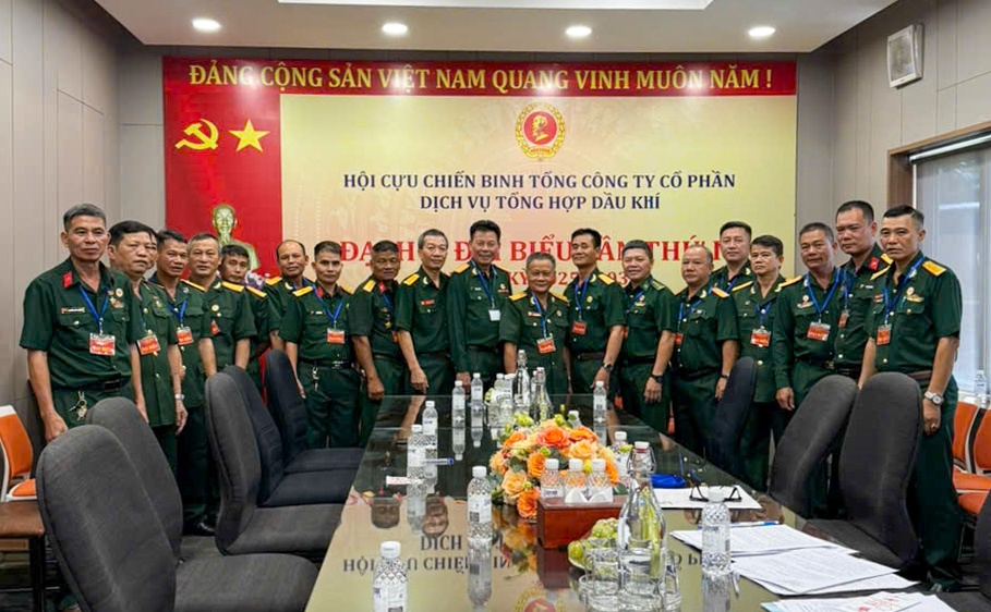 Xây dựng Hội Cựu chiến binh vững mạnh trong thời kỳ mới Xây dựng Hội Cựu chiến binh vững mạnh trong thời kỳ mới