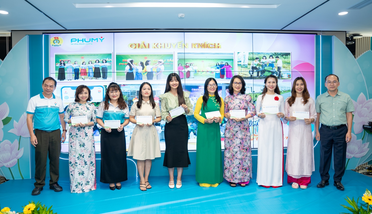 Công đoàn PVFCCo – Phú Mỹ tổ chức chương trình “Phú Mỹ - Tôi yêu” nhân ngày 20/10 Công đoàn PVFCCo – Phú Mỹ tổ chức chương trình “Phú Mỹ Tôi yêu” nhân ngày 20/10