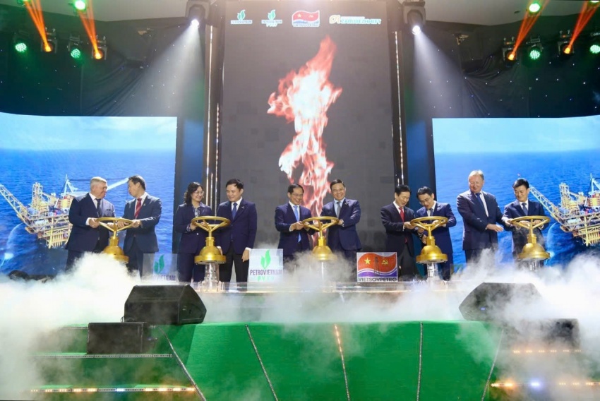 Petrovietnam và điểm sáng từ những dự án, công trình quốc gia Petrovietnam và điểm sáng từ những dự án, công trình quốc gia