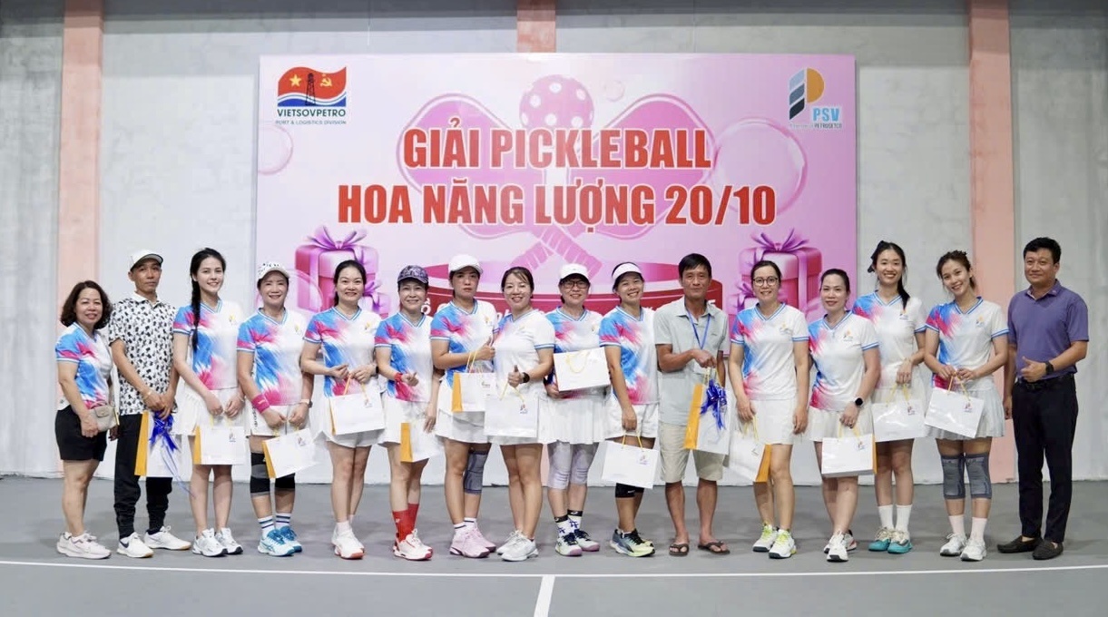 Sắc màu 20/10 tại PETROSETCO và các đơn vị thành viên