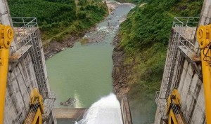 Hồ thủy điện Đakđrinh đạt cao trình an toàn, sẵn sàng điều tiết nước trong thời tiết mưa bão