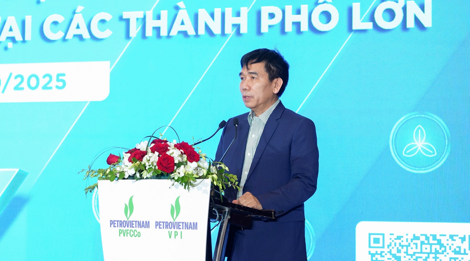 DEF - Phú Mỹ Xanh: Góp phần thúc đẩy chuyển đổi xanh trong lĩnh vực vận tải DEF - Phú Mỹ Xanh: Góp phần thúc đẩy chuyển đổi xanh trong lĩnh vực vận tải