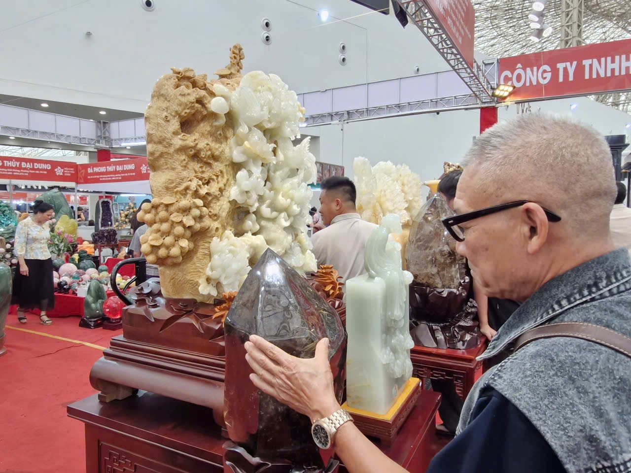 Khu đá quý - Tâm điểm 