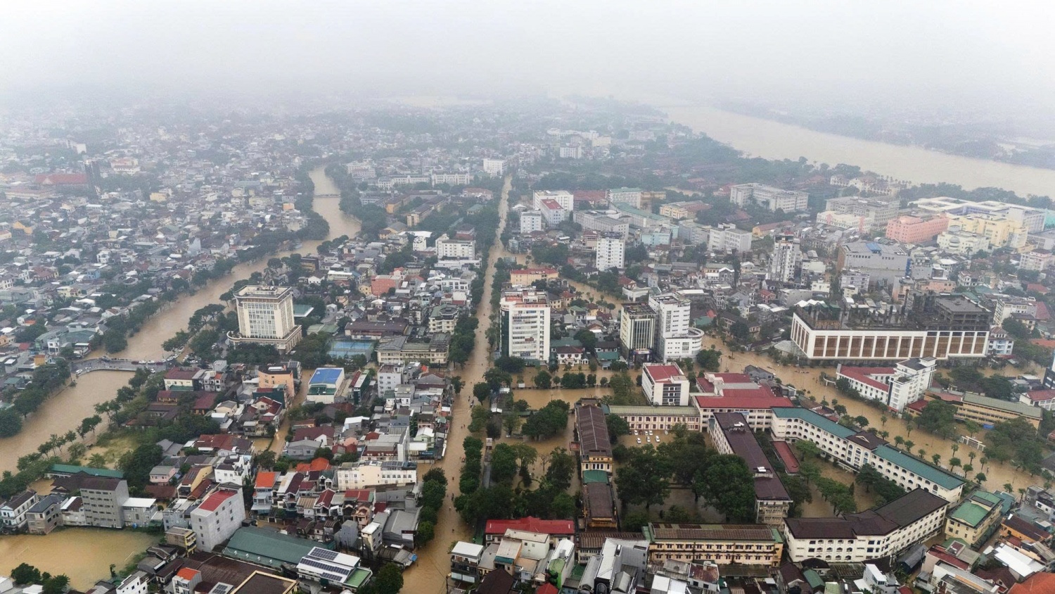 Petrovietnam lan toả “Nghĩa tình đong đầy” hướng về đồng bào vùng bão lũ