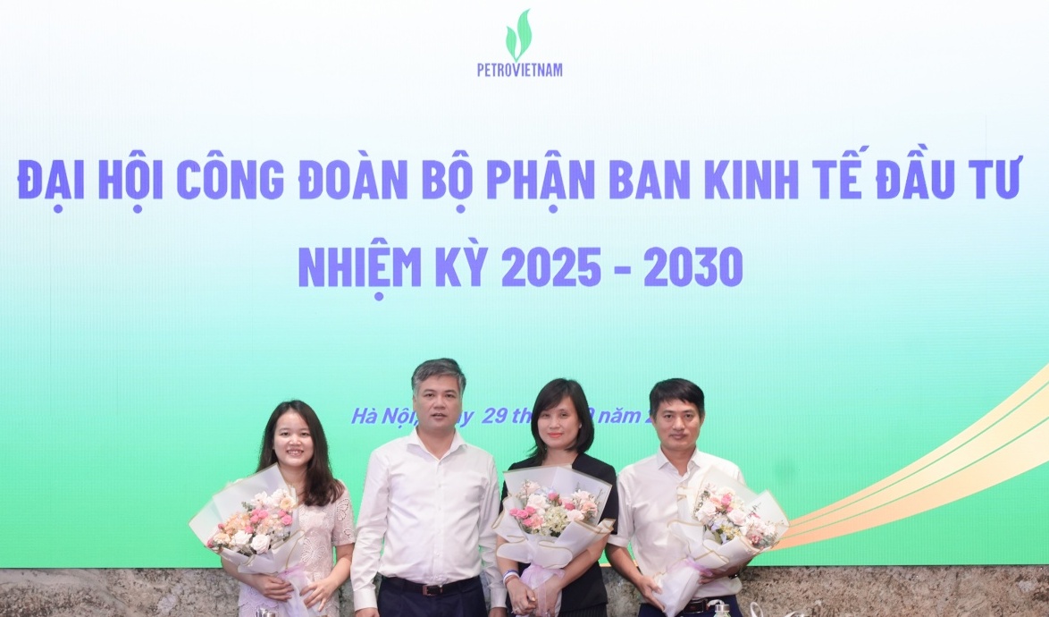 Đổi mới phương thức hoạt động, phát huy tinh thần đoàn kết, xây dựng Công đoàn vững mạnh