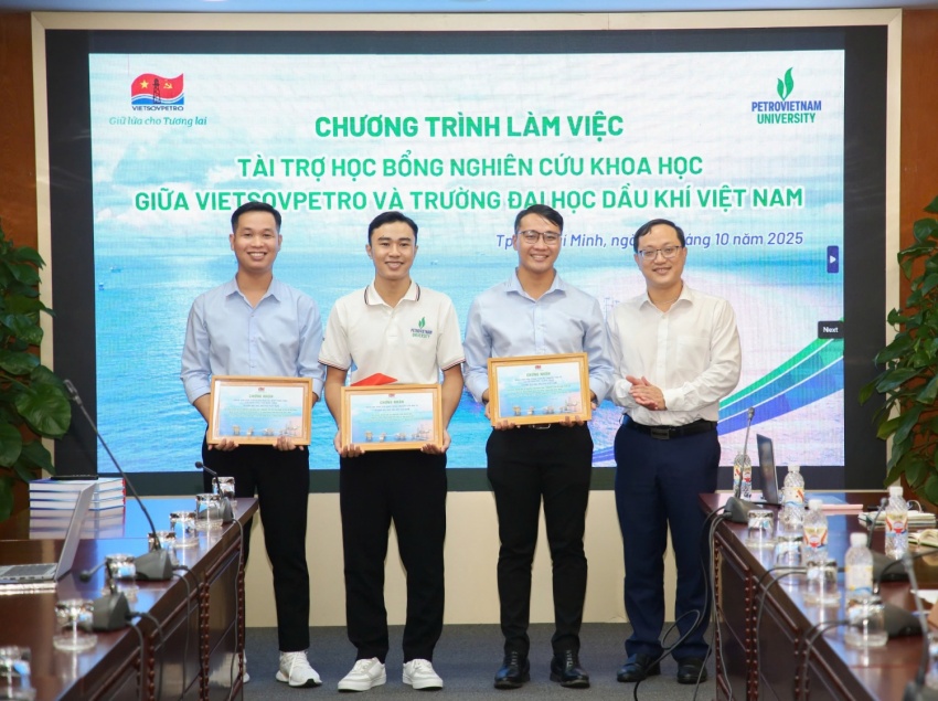 Vietsovpetro và PVU tăng cường hợp tác trong công tác đào tạo và nghiên cứu khoa học