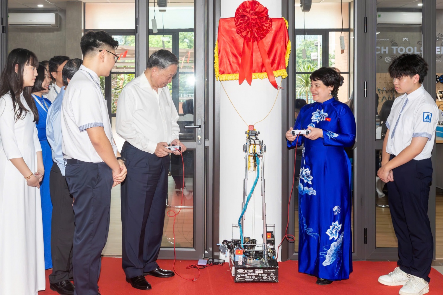 Từ trang sách đến thực hành sáng tạo