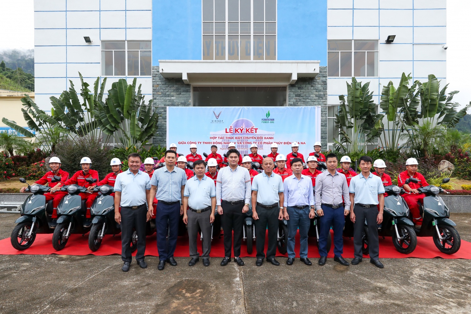 Thủy điện Hủa Na hợp tác cùng Vinfast nỗ lực thúc đẩy chuyển đổi năng lượng xanh