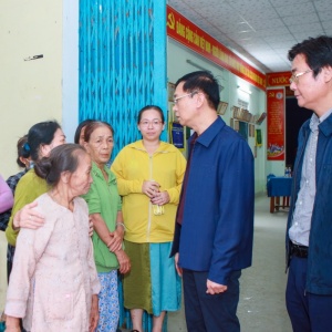 [VIDEO] Petrovietnam trao 5 tỷ đồng hỗ trợ khắc phục hậu quả thiên tại tại Đà Nẵng