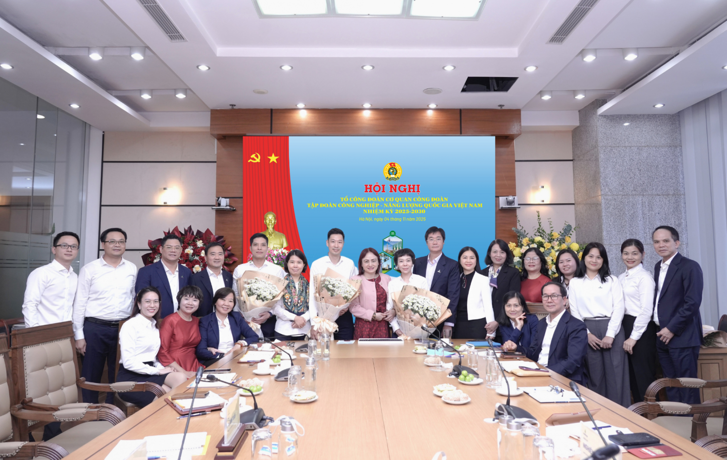 Hội nghị Tổ Công đoàn Cơ quan Công đoàn Tập đoàn nhiệm kỳ 2025-2030 diễn ra tốt đẹp