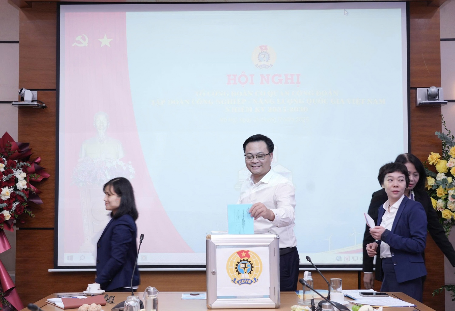 Tổ Công đoàn Cơ quan Công đoàn Petrovietnam: Phát huy vai trò nòng cốt, đoàn kết, trách nhiệm trong giai đoạn mới