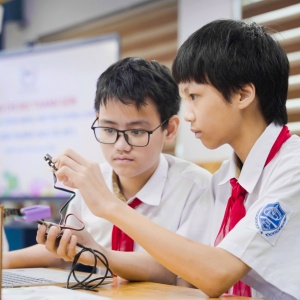 STEM Innovation Petrovietnam: Thắp sáng “nguồn năng lượng tri thức” cho  tương lai đất nước