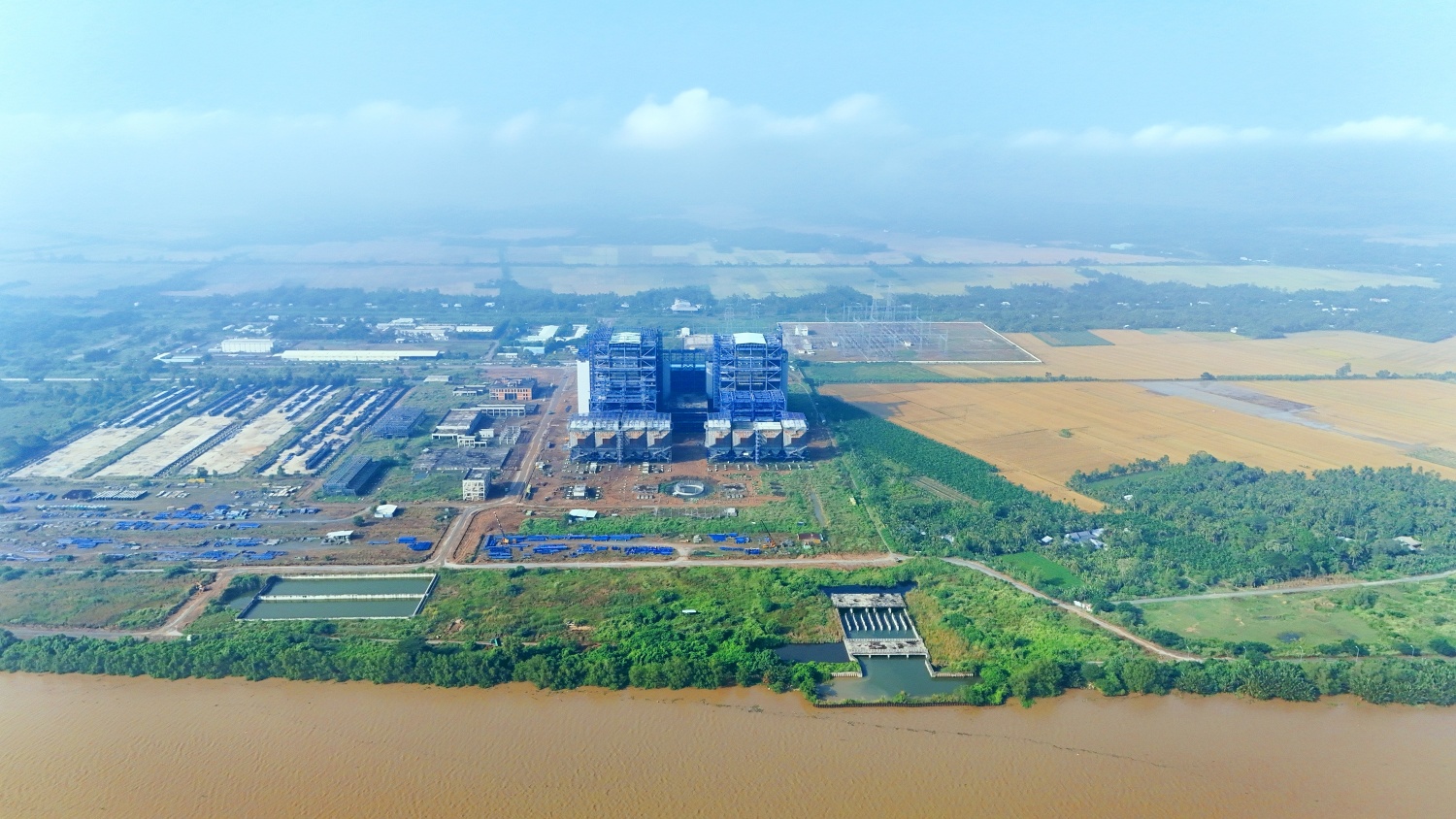 Trụ cột công suất nền cho hệ thống điện Cần Thơ: Từ Sông Hậu 1 hôm nay đến Long Phú 1 ngày mai