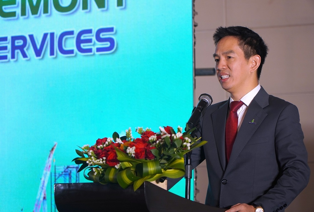 Ông Phạm Xuân Phúc - Tổng giám đốc PQPOC cảm ơn đội ngũ hai bên tại lễ ký kết