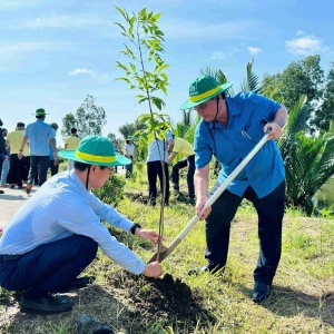 “Triệu bước chân” lan tỏa yêu thương từ Đất Mũi