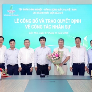 [VIDEO] PVPGB công bố và trao quyết định bổ nhiệm Giám đốc NMNĐ Sông Hậu 1
