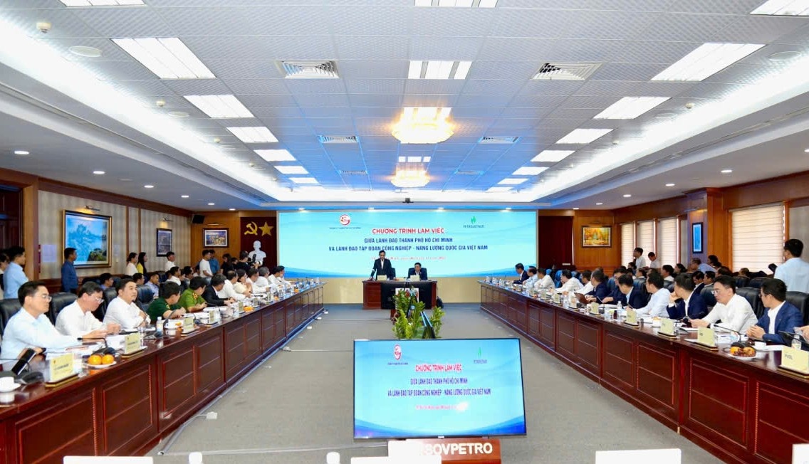 Vietsovpetro khánh thành giàn đầu giếng BK-24