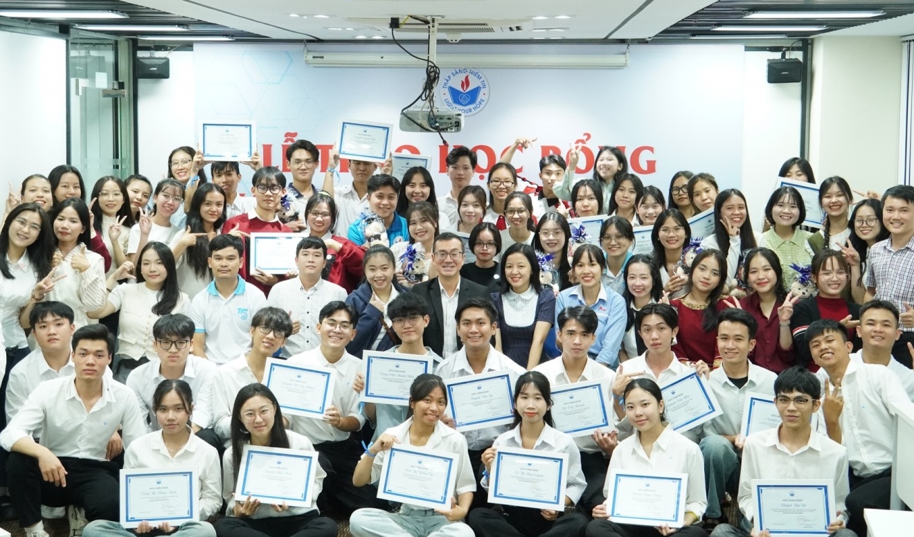 Thắp Sáng Niềm Tin - Thắp sáng ước mơ