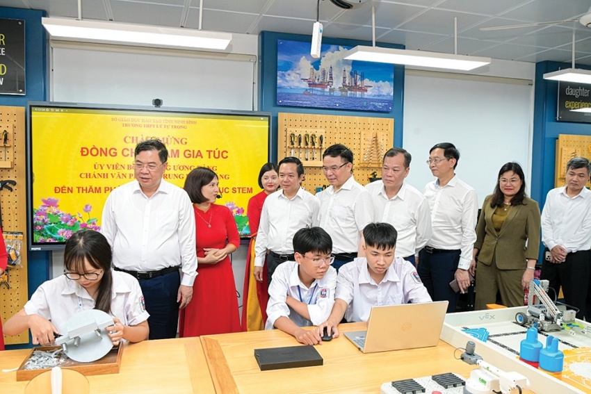 “STEM Innovation Petrovietnam” sáng kiến có tầm nhìn chiến lược