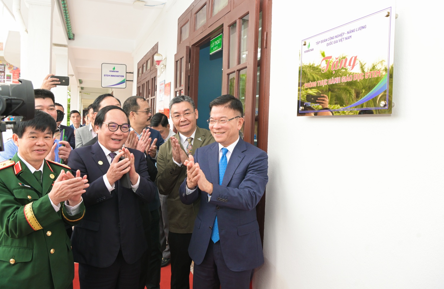 Petrovietnam khánh thành hai phòng thực hành STEM tại tỉnh Thanh Hóa