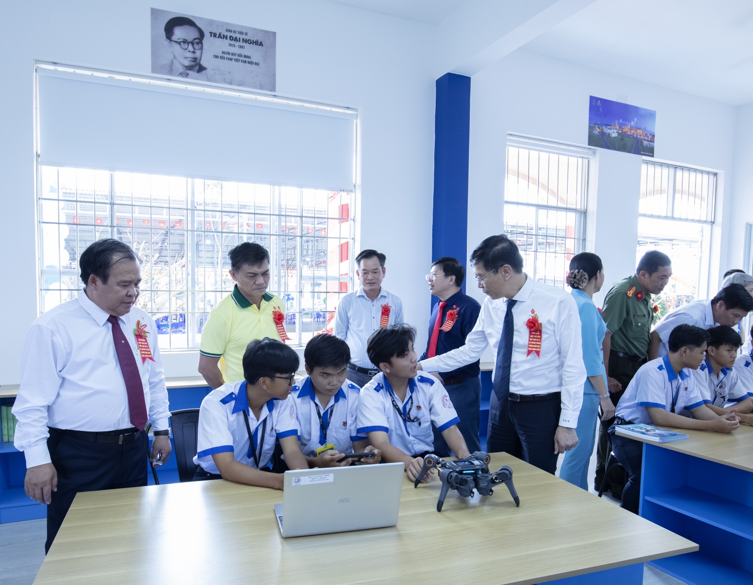 Petrovietnam khánh thành phòng thực hành giáo dục STEM Trường THPT Võ Văn Kiệt (Cà Mau) Petrovietnam khánh thành phòng thực hành giáo dục STEM Trường THPT Võ Văn Kiệt (Cà Mau)