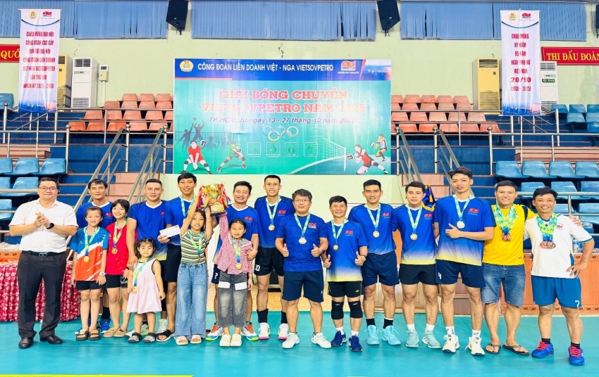 Dấu ấn đồng hành, sáng tạo của Công đoàn Vietsovpetro Dấu ấn đồng hành, sáng tạo của Công đoàn Vietsovpetro