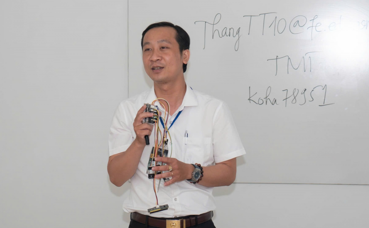 Khi STEM Innovation Petrovietnam thắp lên ngọn lửa sáng tạo từ Bắc vào Nam Khi STEM Innovation Petrovietnam thắp lên ngọn lửa sáng tạo từ Bắc vào Nam