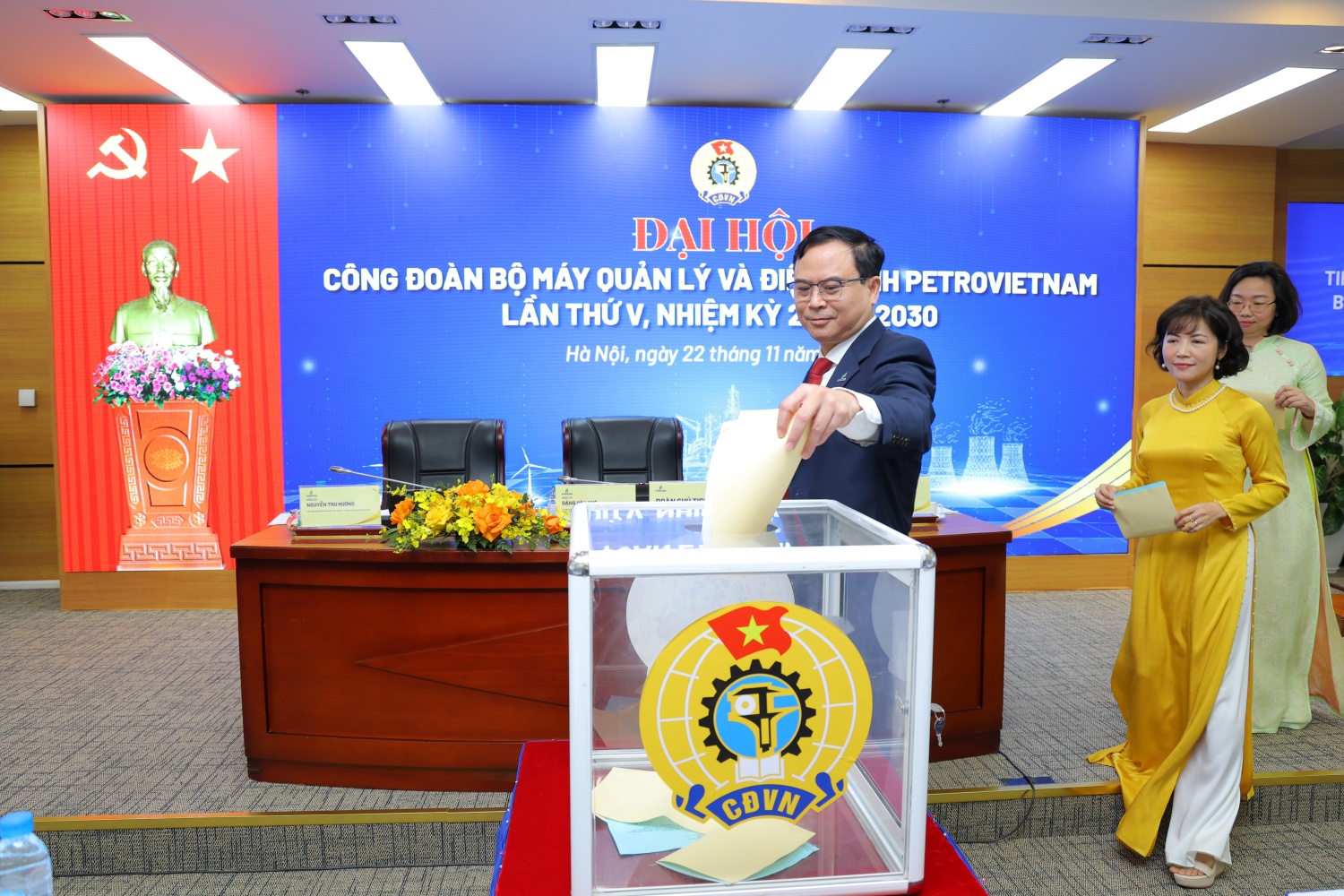 Đổi mới vì người lao động, đồng hành vì sự phát triển bền vững của Petrovietnam