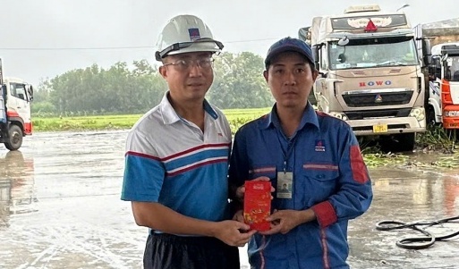 Phút giây sinh tử trong đêm lũ lịch sử ở Đắk Lắk